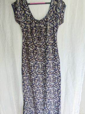 Blue Paisley Scoop Neck Maxi Dress